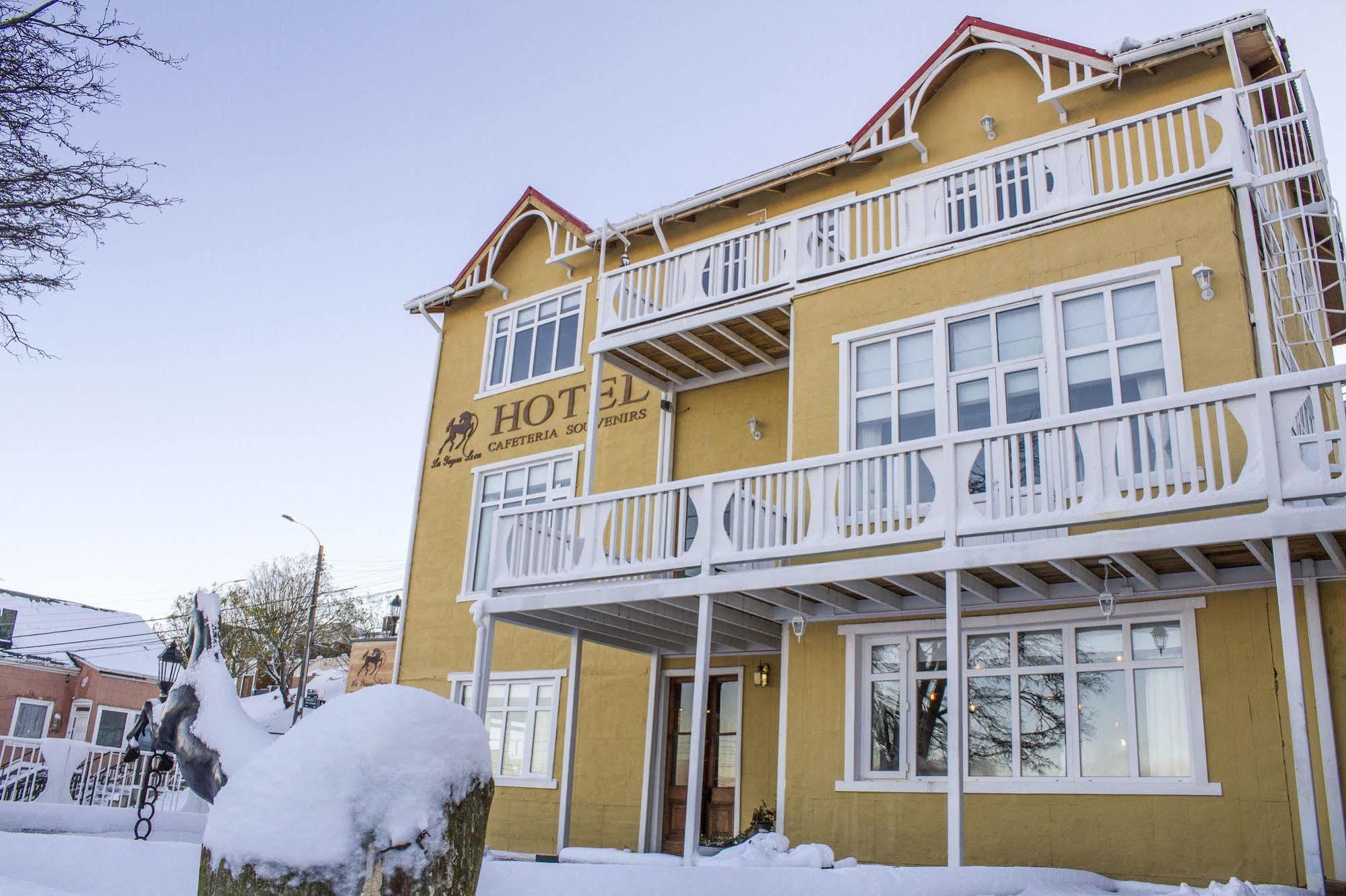 Hotel Boutique La Yegua Loca Punta Arenas Extérieur photo